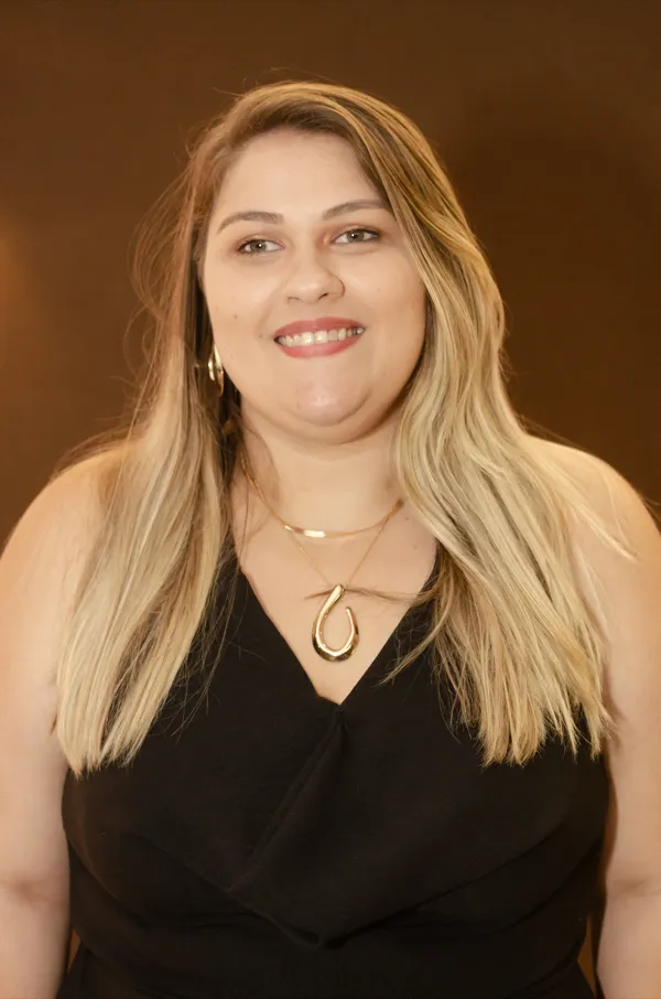 Thalita Ferreira